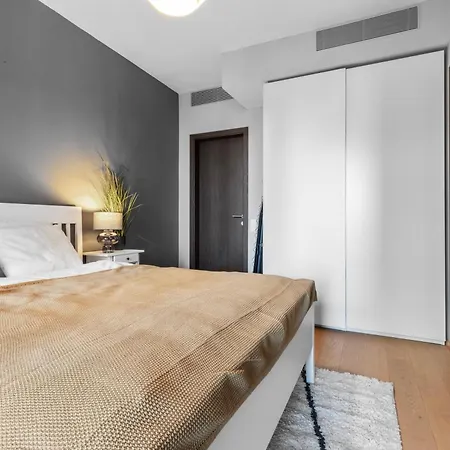 Skypark 1-bedroom On Floor 10 With View And Parking By Skyviews Apartament *