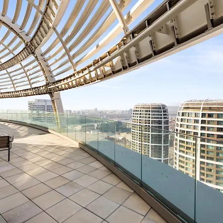 Skypark 1-bedroom On Floor 10 With View And Parking By Skyviews Bratysława
